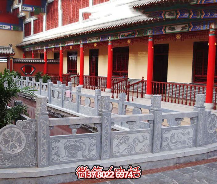 游覽大理，感受古老石欄桿的魅力