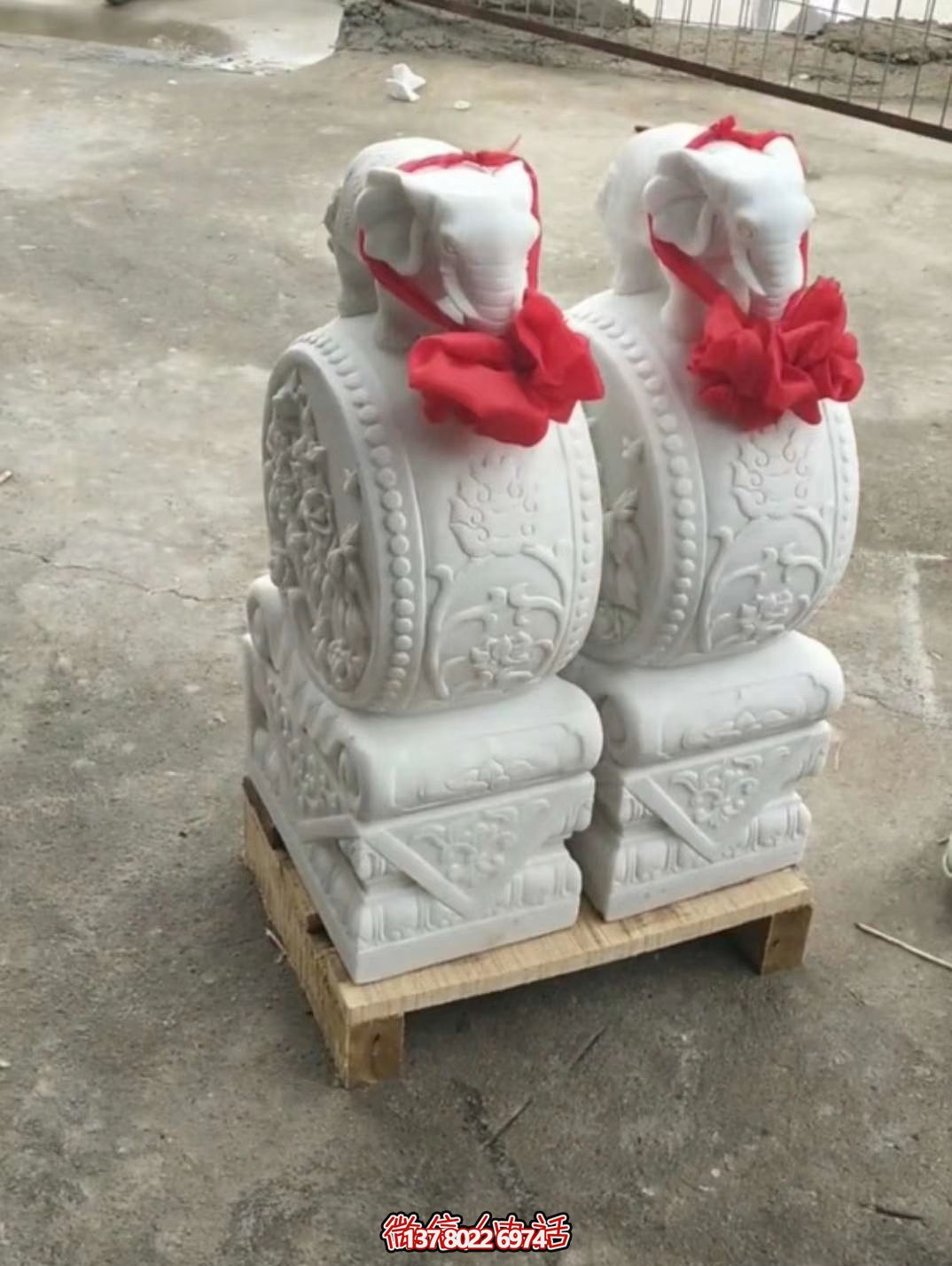 漢白玉吉祥小象雕塑，石門口擺放門墩